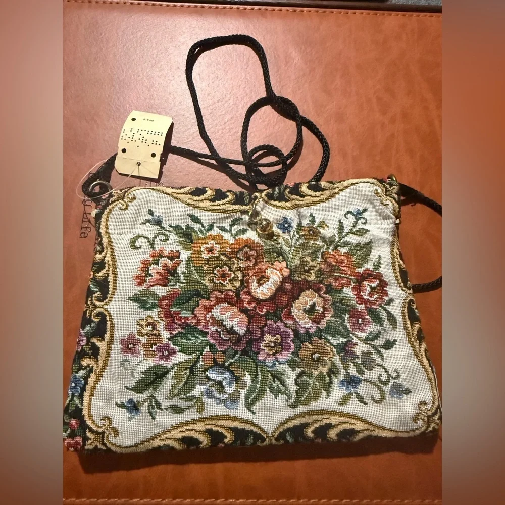 1950s Victorian Floral Tapestry Cocktail Crossbody Purse 7"X 5" VTG Macys NWT - Picture 4 of 5